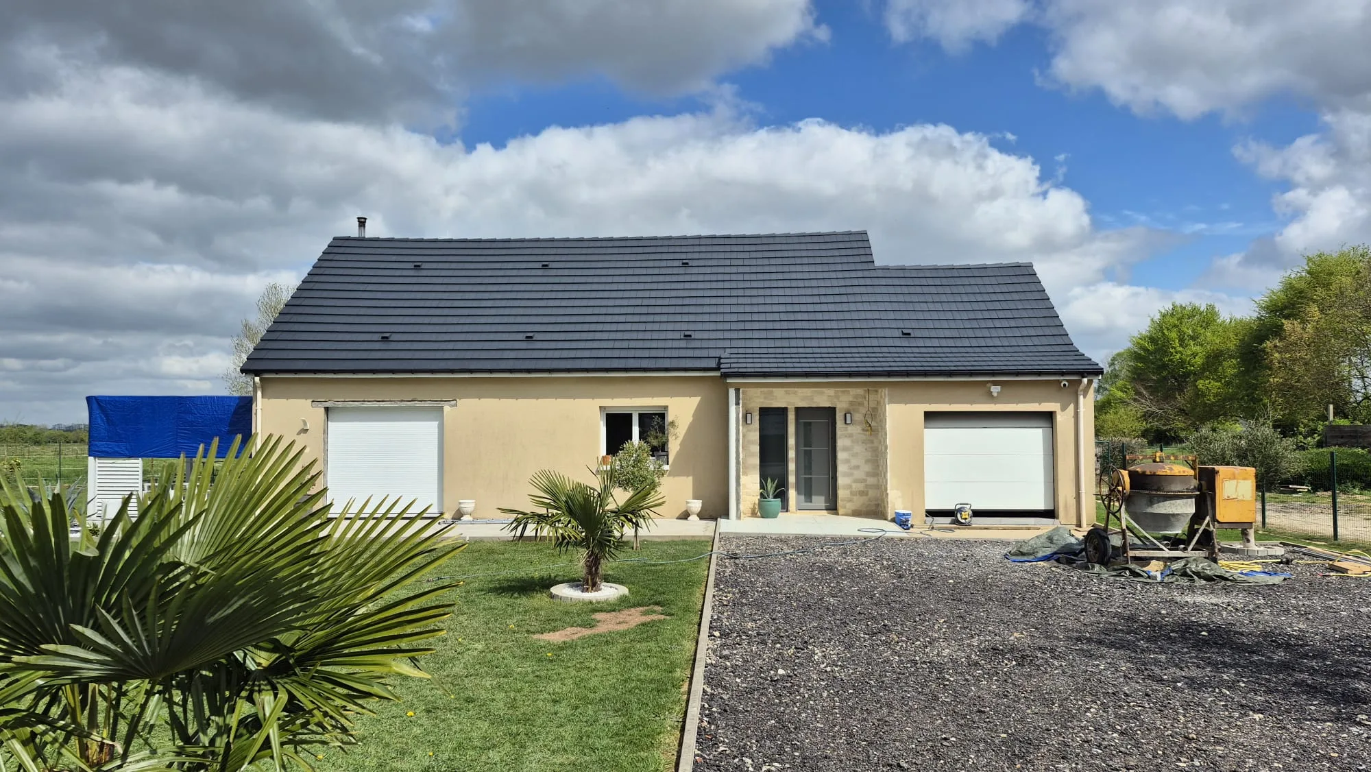 Après peinture résine toiture Rouen